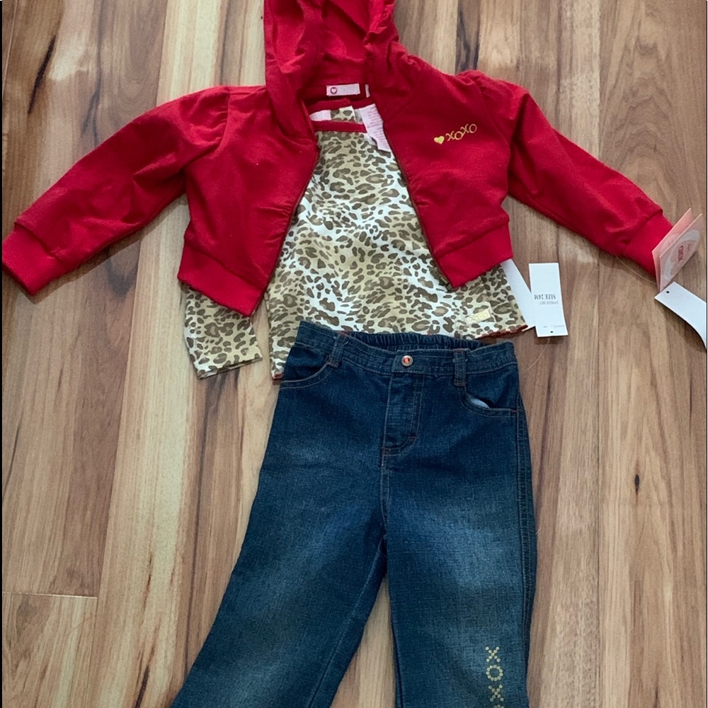 “XOXO” girls 3 piece set size 12 mths